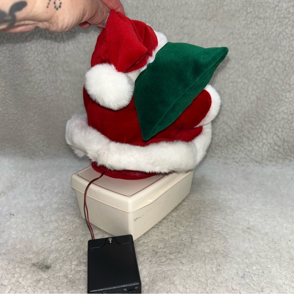 Main Joy Limited 7" x 7" singing Santa Claus Vintage Hong Kong loud singing - Picture 5 of 12